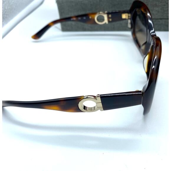 Salvatore Ferragamo SF728S 214 135 Women Sunglasses Case & Box Tortoise‎ brown - Picture 7 of 7